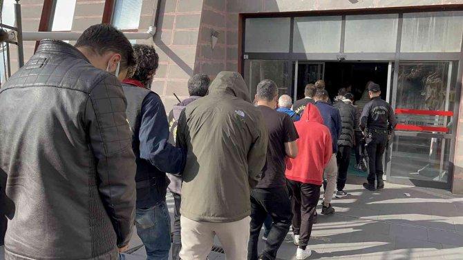 Eskişehir’deki Fuhuş Operasyonunda 9 Tutuklama