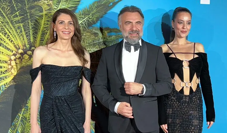 pelinakil-ebruozkan-oktaykaynarca-1