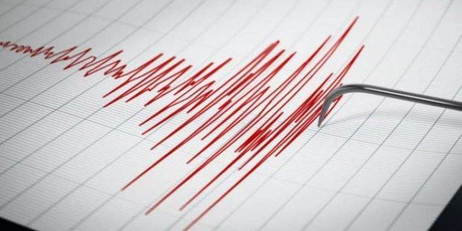 İzmir'de 3.1 büyüklüğünde deprem