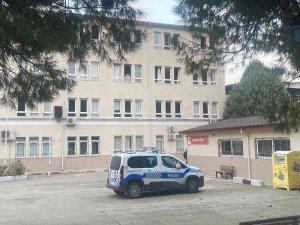 Bursa’da 21 Lise Öğrencisi Zehirlenme Şüphesiyle Hastaneye Kaldırıldı