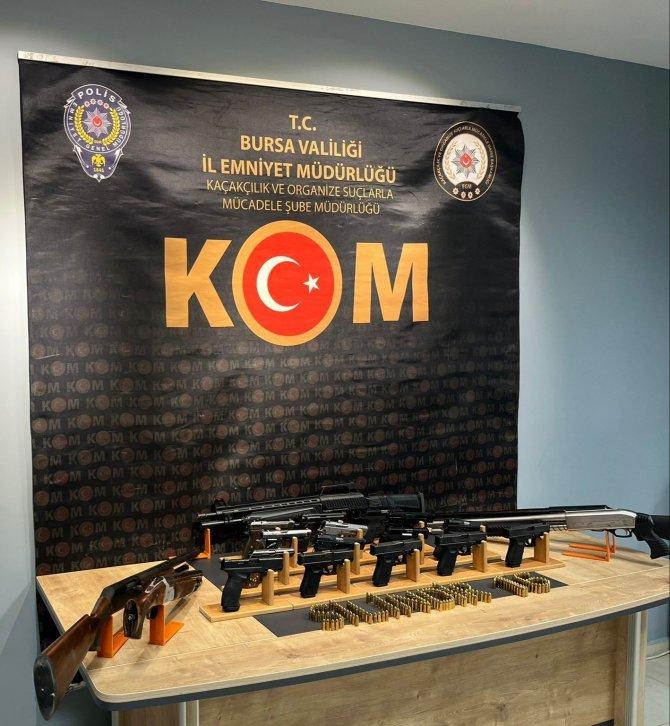Bursa’da Silindir Operasyonu: 14 Silah Ele Geçirildi