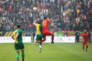 Amedspor-lideri-devirdi