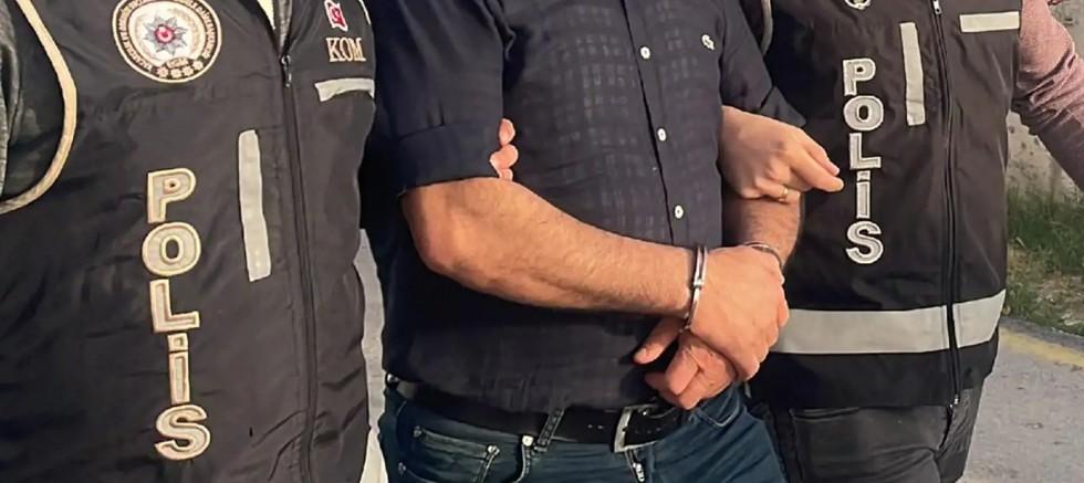 diyarbakir-da-kendilerini-abd-askeri-olarak-tanitip-dolandiricilik-yapan-12-supheli-gozaltina-alindi