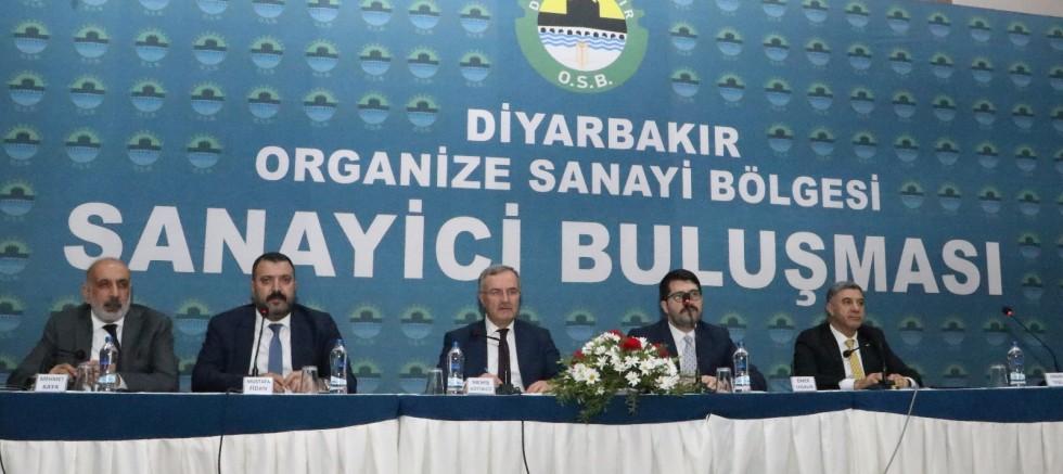 Diyarbakır’da sanayi zirvesi