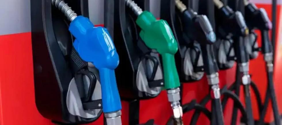 Hollanda'da benzin fiyatları rekor seviyelere ulaşıyor