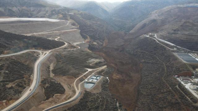 Erzincan'da maden sahasında meydana gelen toprak kaymasıyla ilgili soruşturma devam ediyor