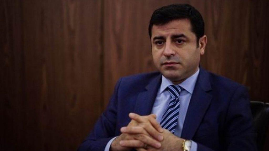 Demirtaş’tan Erdoğan’a: Hukuksuz girişime dur demenizi bekliyoruz