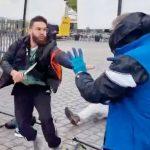 Almanya’daki bıçaklı saldırıda yaralanan polis memuru öldü