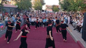 Diyarbakır Cemevi’nde aşure lokması pay edildi