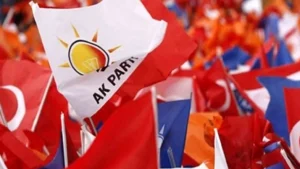 AK Parti'de 3 ilin il başkanı değişti