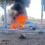 Diyarbakır’da faciadan dönüldü: Hareket halindeki araç alev topuna döndü