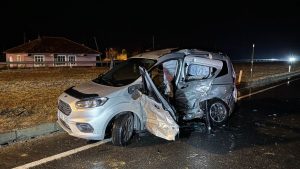 Banaz'da Trafik Kazası Can Aldı: 1 Ölü, 5 Yaralı