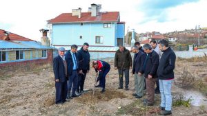 Uşak’ta Kuşburnu Üretimi İçin Yeni Proje Başlatıldı