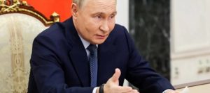 Putin: Oreşnik füzesini test etmeye devam edeceğiz