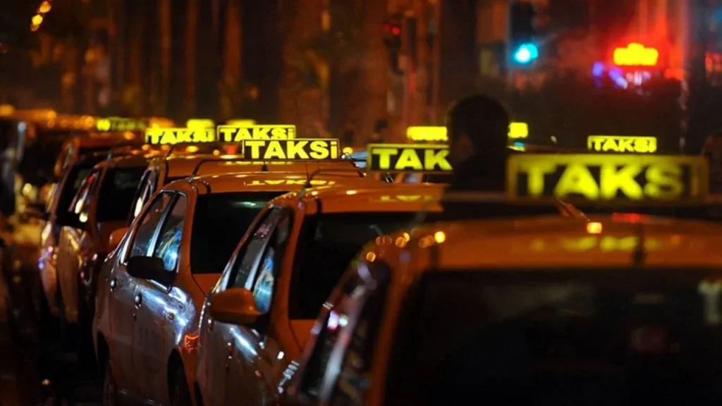 Taksilere acil durum butonu ve kamera zorunluluğu getirildi