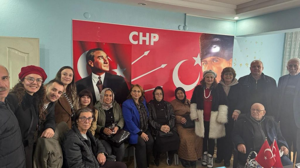 CHP'den Akyazı'da aile içi ilişkilerde eşitlik ve haklar semineri