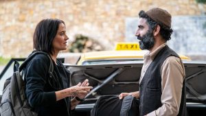 Oyuncu Aziz Çapkurt, Eva Green ile 'Dirty Angels' filminin kadrosunda