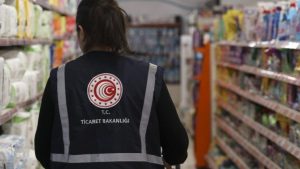 asayis market kontrol Flaş: Ticaret Bakanlığı'ndan asgari ücret fırsatçılığına karşı fahiş fiyat denetimi