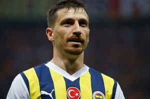 Fenerbahçe'de Mert Hakan gelişmesi