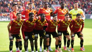 Göztepe, Adana Demirspor'u konuk ediyor