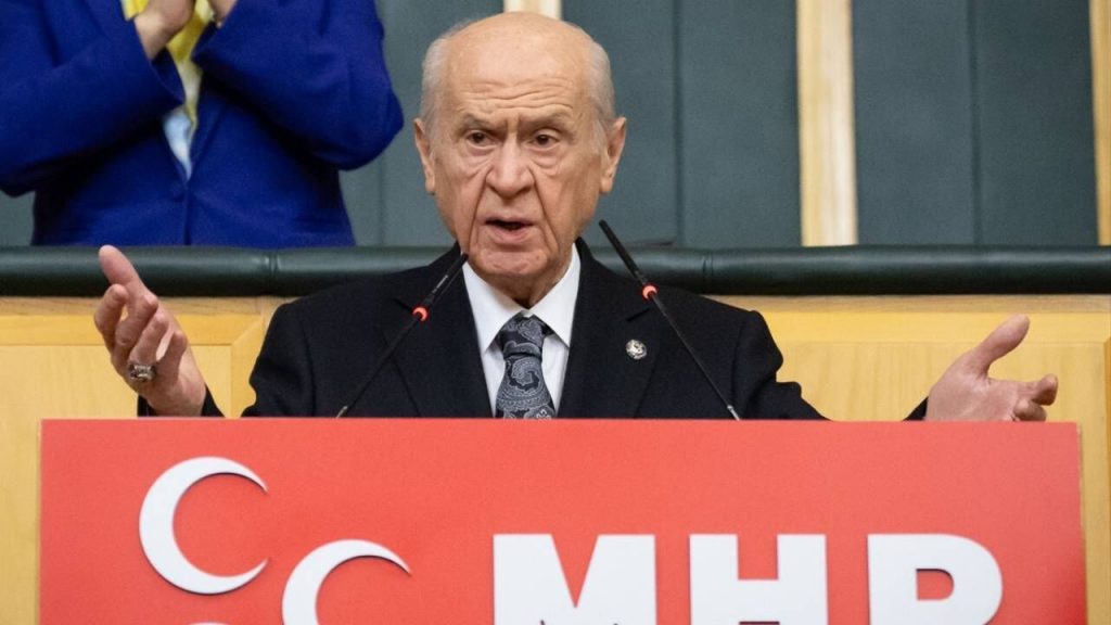 Devlet Bahçeli'ye göre 'sahte dolar' iddiaları külliyen yalan