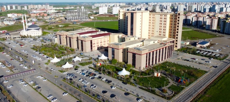 Diyarbakır’da Gazi Yaşargil Eğitim ve Araştırma Hastanesinde Hasta Ziyaret Saatlerinde Yeni Düzenleme