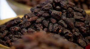 Hurma tezgahlarda yerini aldı: Fiyatlar nasıl?