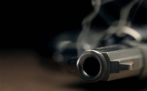 Konuşmak üzere evine gittiği eski sevgilisini öldürüp, intihar etti