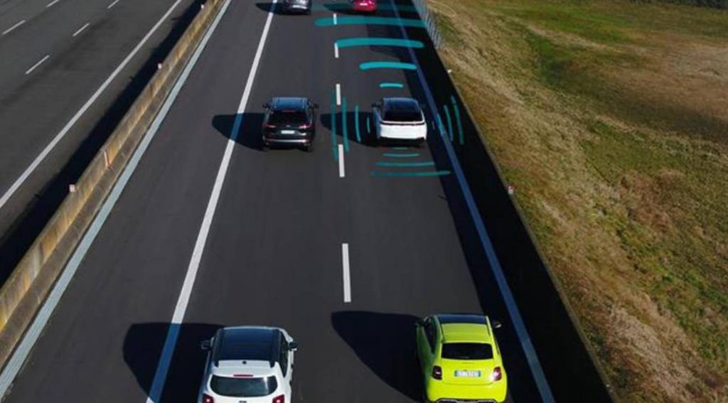 Stellantis, STLA AutoDrive 1.0'i tanıttı