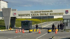 Özgür Özel'den Murat Ongun'a ziyaret
