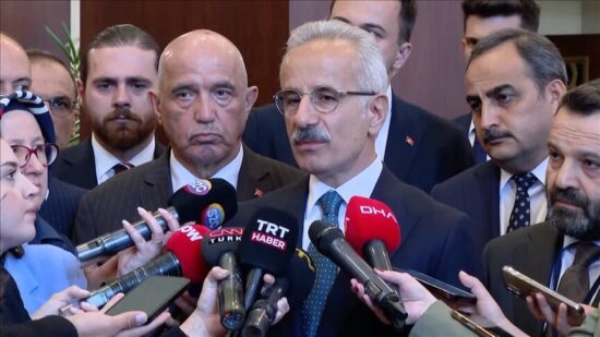 Bakan Uraloğlu GSM operatörleri ile görüşme yaptı! İşte açıklaması!