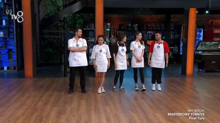 Masterchefte ana kadroya giren 14. yarışmacı belli oldu Şefleri şoka uğratan tabak