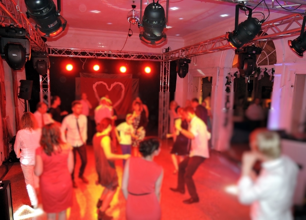 DJ Q-logne - Hochzeit & Event DJ aus dem Rheinland