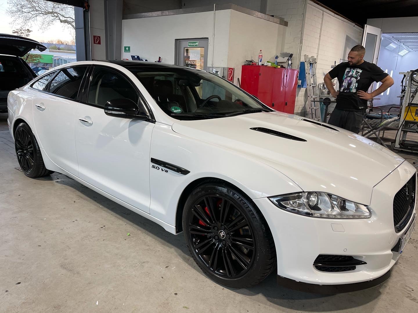 Jaguar XJR-S Custom by DK Design