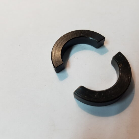 MP38 Half moon rings.  L13