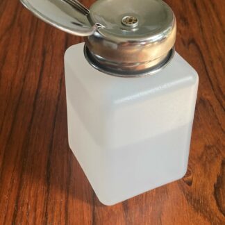Alcohol dispenser pump bottle