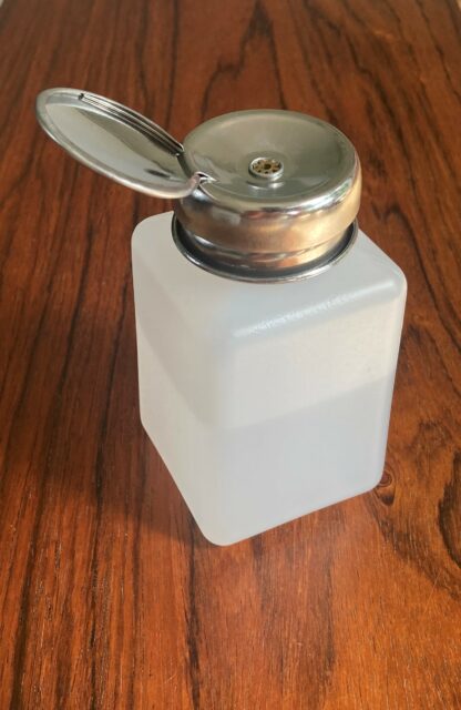 Alcohol dispenser pump bottle