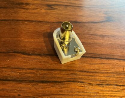 Male coax antenna plug 75 ohms angled