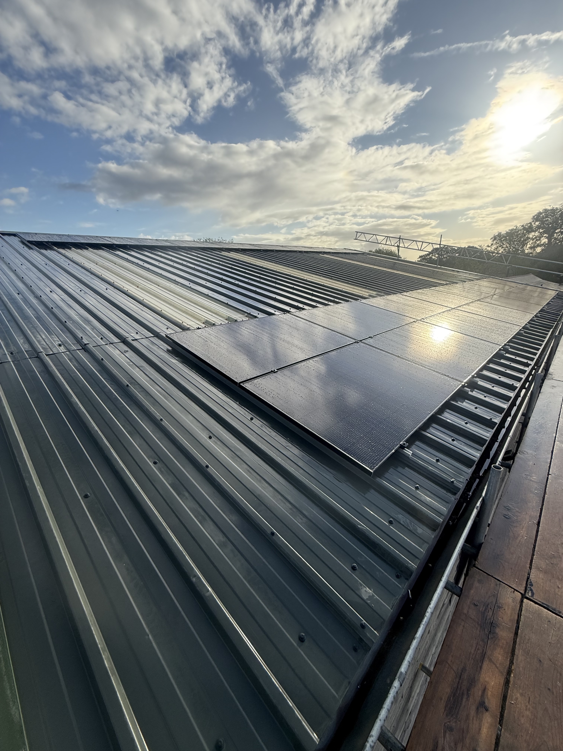 commercial solar panels herts