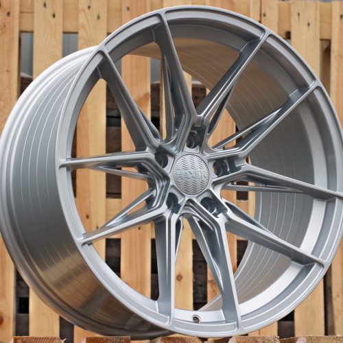 Haxer HX036 SILVER 8.5R19 5×120/33 72.6