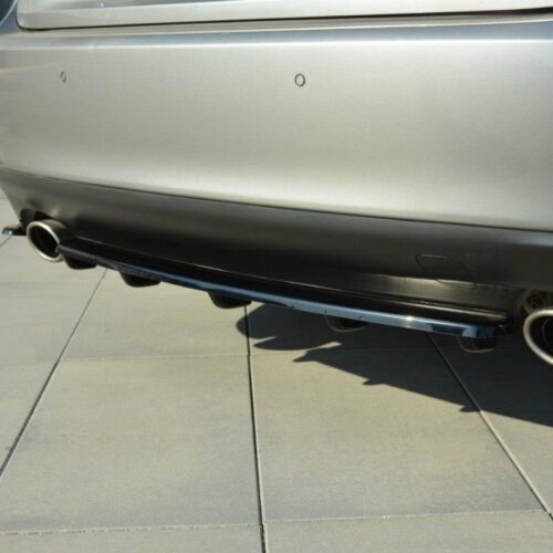 Maxton Design Central Rear Splitter (with a vertical bar) Lexus IS (MK3) (T)