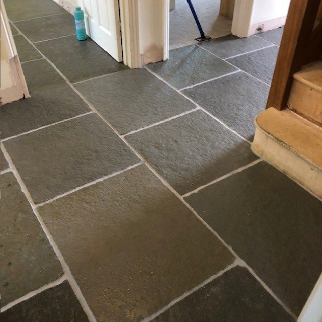 Limestone Flagstone floors (17)
