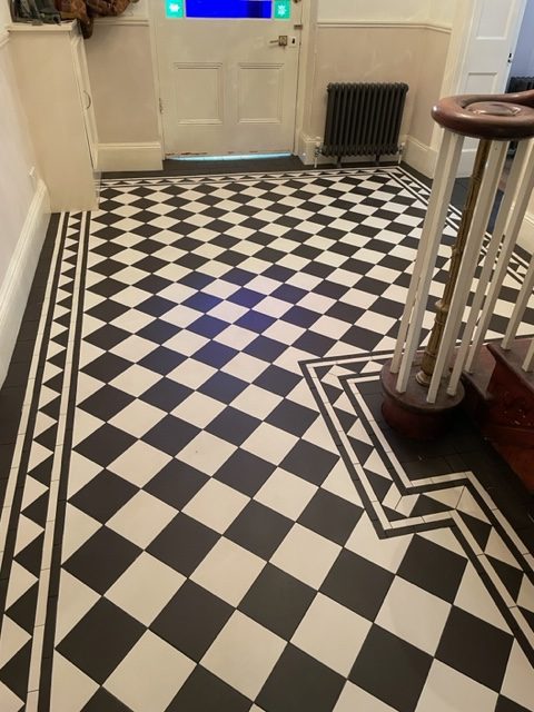 Victorian hallway floor (9)