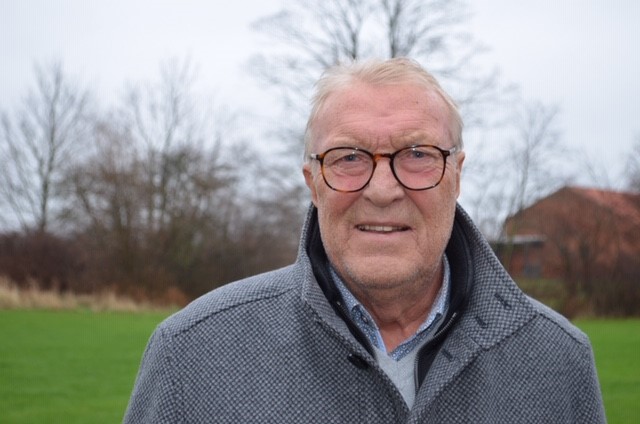 Ebbe Skovdahl bor i dag i Karlslunde sammen med sin hustru Lene