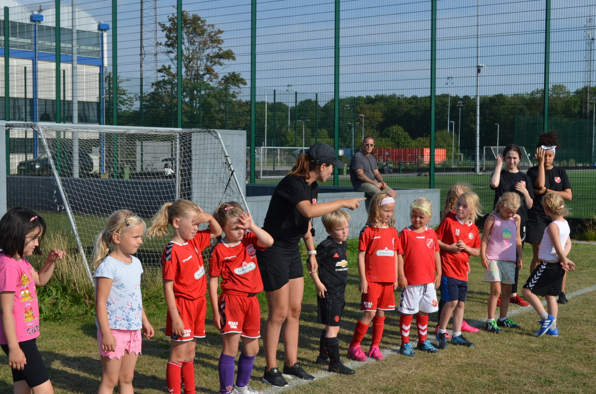 Fremad Valby er en oase for pigefodbold