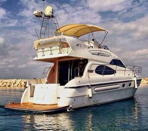 dubai-yacht-rent-3-1-300x266
