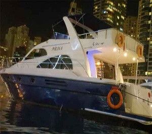 dubai-yacht-rent-4-1-300x266