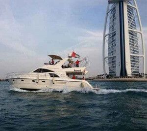 dubai-yacht-rent-5-1-300x266
