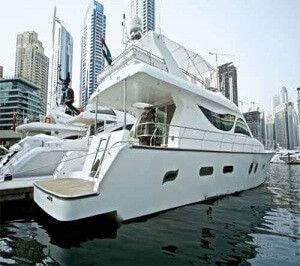 dubai-yacht-rent-8-1-300x266