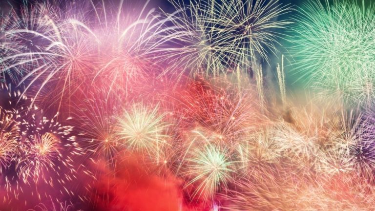 World will witness spectacular fireworks displays in UAE’s skies tomorrow